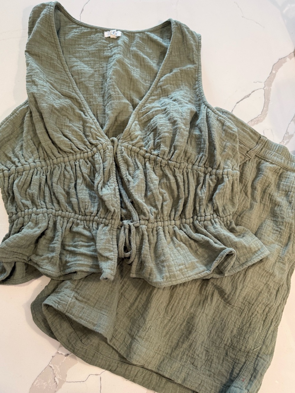 aerie 2 pc Set Sage Green Ruched Tie-Front & Shorts